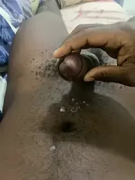 HandReliefer webcam stripchat model stream image