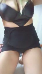 E8733 webcam model stream image