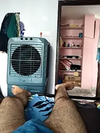 Yourslovingdick webcam model stream image