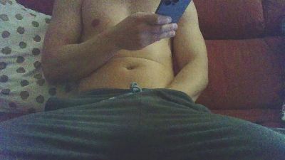 travieso323 webcam cam4 model stream image