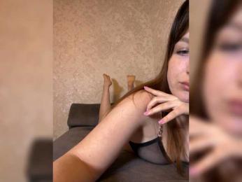 SnowMaiden webcam model stream image