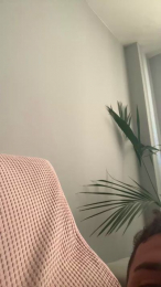 Amateur330 webcam model stream image
