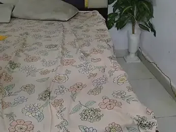 Lovelyy-couple webcam model stream image