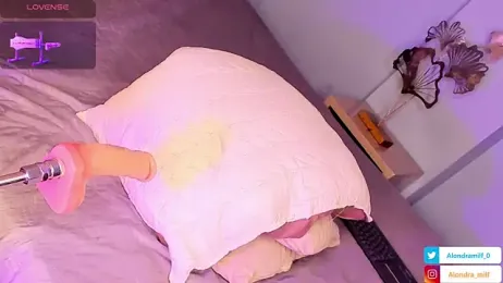 ALONDRAMILF webcam stripchat model stream image