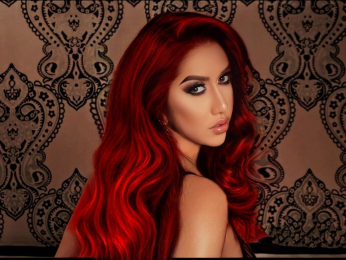 JulliaFakarat webcam model stream image