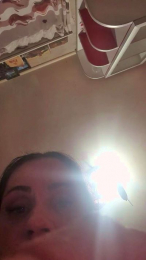 lovemee1 webcam model stream image