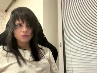 fredacovino webcam model stream image