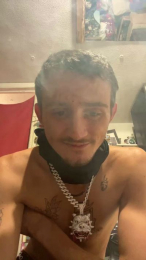 DDROPPA webcam model stream image