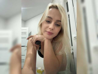 _Katrinka_ webcam bongacams model stream image