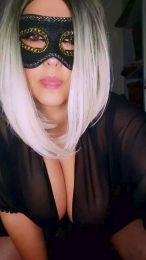Wife40 webcam model stream image
