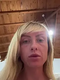 haileyhope_ webcam model stream image