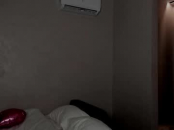 vanillalivitski webcam chaturbate model stream image