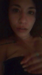 Leonafuego webcam model stream image