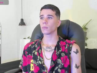 Gabo White webcam flirt4free model stream image