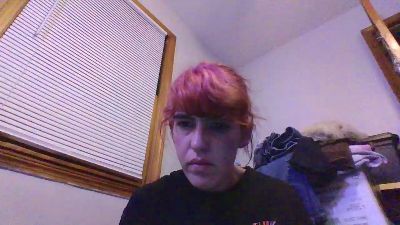 Velvetrayne webcam model stream image