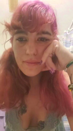 Velvetrayne webcam model stream image