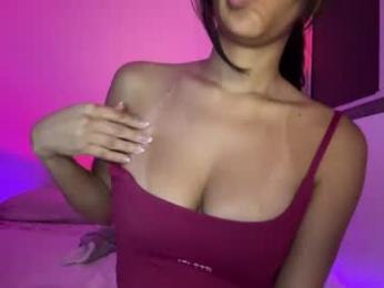 latinocouplemask webcam model stream image