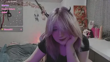 plumpy_girl webcam model stream image