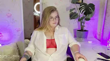 sinnamon_ webcam model stream image