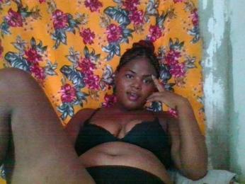 Franciah webcam bongacams model stream image