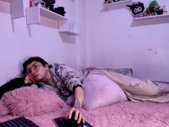annyharris webcam model stream image