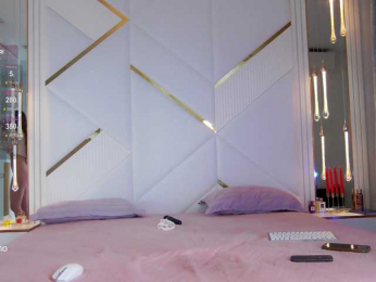 AliceMO webcam model stream image