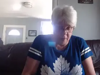 canadiancougar1965 webcam model stream image