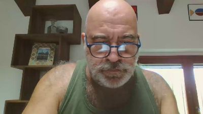 urkam4 webcam model stream image
