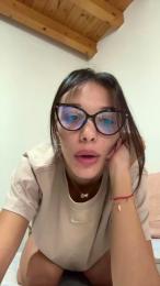 Elisaxx webcam model stream image