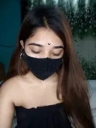 Priyanka-1 webcam model stream image