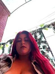 lia_moon77 webcam model stream image