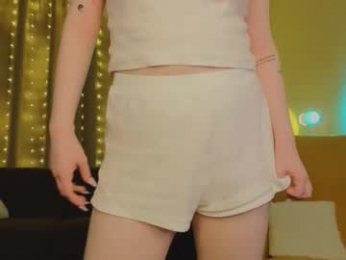 lorettacarnley webcam chaturbate model stream image