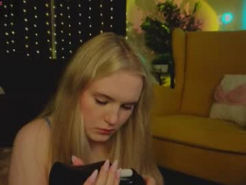 lorettacarnley webcam model stream image
