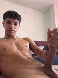 demoon11_ webcam model stream image