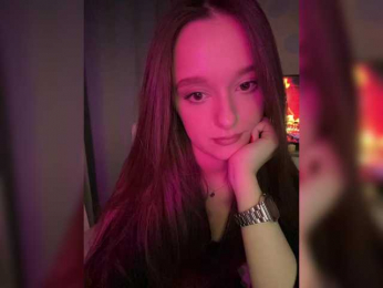 ymnichka webcam model stream image