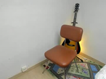 _layne webcam model stream image