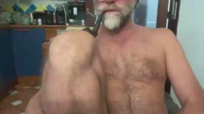 bttm4older1 webcam model stream image