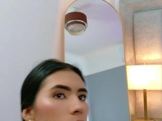 Annie Gills webcam model stream image