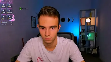 astren_villo webcam model stream image