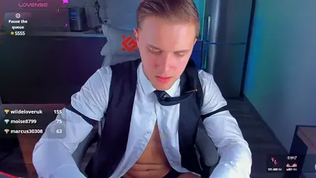 RaphaelFox webcam model stream image