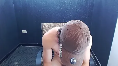 Kerverr_ webcam model stream image