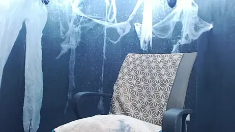 Kerverr_ webcam model stream image