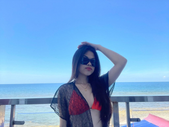 KallyContez webcam model stream image