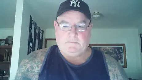 BLUEYEDBEAR69 webcam model stream image