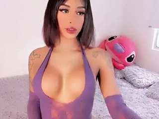 bellahottestt webcam model stream image