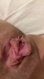 Leosexygirli webcam model stream image