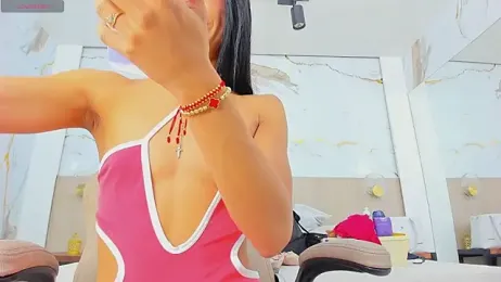 valirya_devote webcam stripchat model stream image