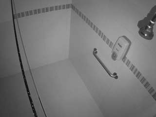 voyeurcam-jb-shower-10 webcam camsoda model stream image