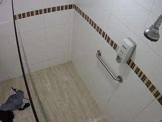 voyeurcam-jb-shower-10 webcam model stream image