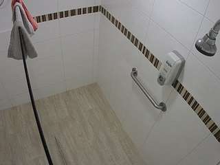 voyeurcam-jb-shower-10 webcam model stream image